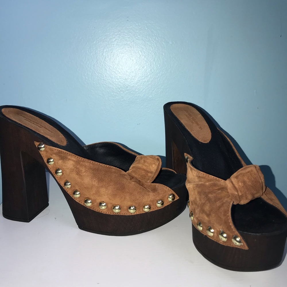 Gold studded, chunky heel clog